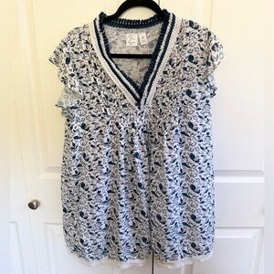 5 for $25! Goa Floral V-Neck Blouse